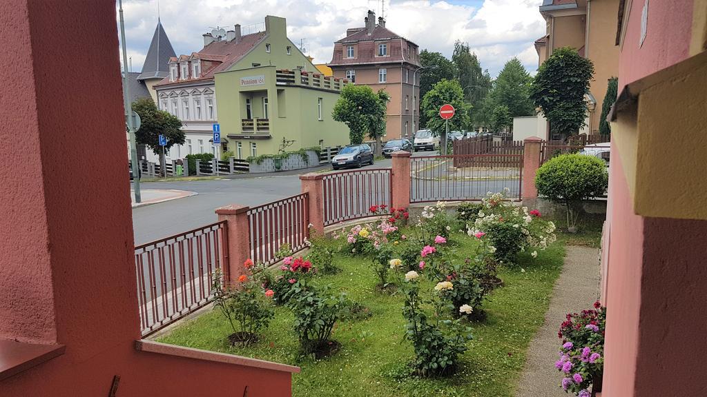Villa Serena Карловы Вары Экстерьер фото